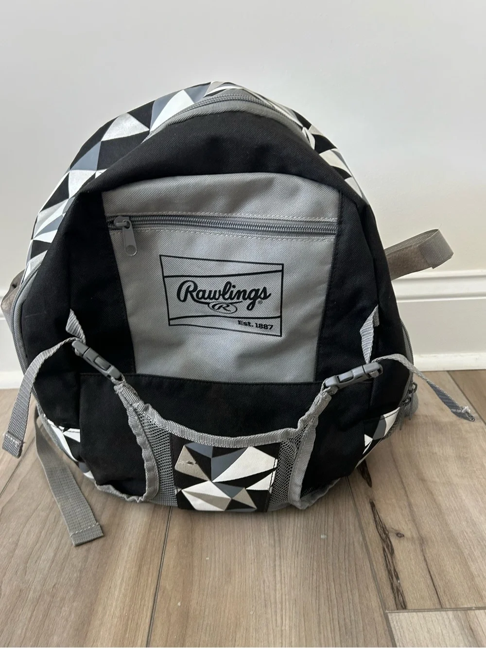 Rawlings Black and Gray Geometric Pattern Backpack